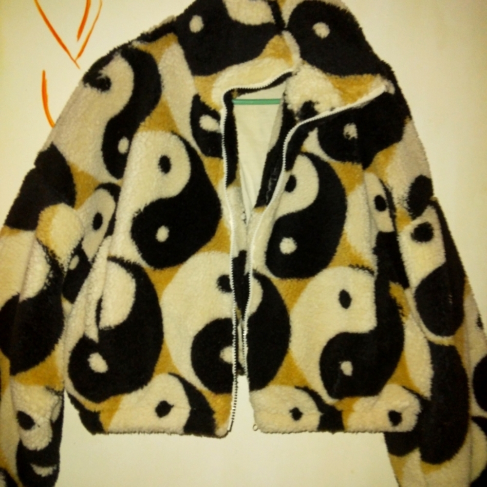 Ying yang urban outfitters jacket fleece sherpa